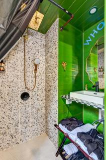 Stay Portland - Teal & Terrazzo Bright Portland Tiny Home - 1