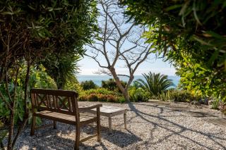The Gallery Kaikoura - Ocean View Retreat - 1