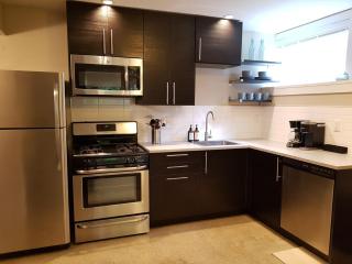 Deep Cove Guest Suite - 5