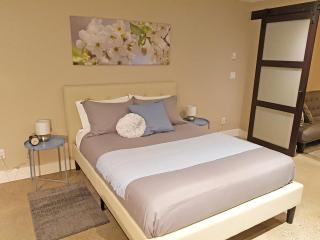 Deep Cove Guest Suite - 7
