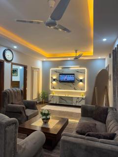 One Bed Apartment - 5