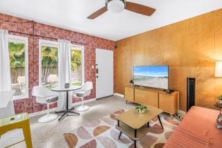Sunny Lido Beach Studio - 5