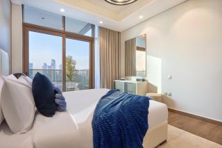 Luxury 3BR Maid room I Burj views I Downtown - 3