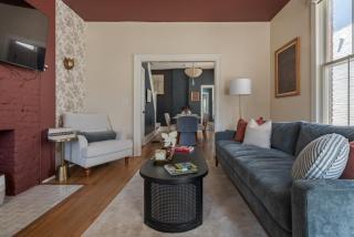 Boutique Italian Village OSU 4BR 4 parking - 4
