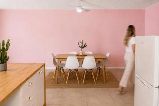 Sleeps 5 Heart of Surfers Paradise - 5
