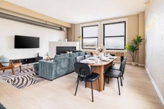 Downtown 2BR/2BA Free Parking + Gym & Sauna - 5