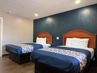 Rodeway Inn & Suites - 0