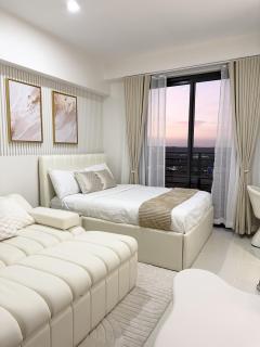 Nuvali Luxe Suite Top-Floor Condo-Zadia,Paseo,EK - 3