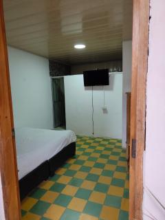 Hotel don berna - 0