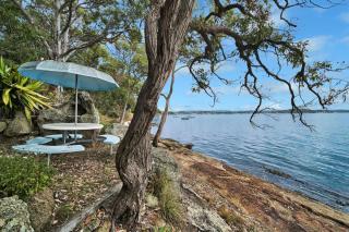 Wangi Waterfront HIdeaway - 4
