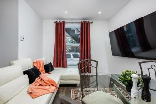 Modern&Cozy 2BR Apartment 15minDowntown Montreal - 1