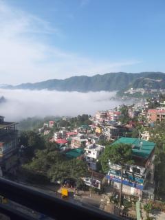 Ghar Homestay- right in the heart of the city-Ideal for couples and families Your Home with Kitchen, Balcony & City View - 9