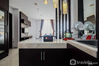 Scenic and Homey Studio Apartement at Mangga Dua Residence By Travelio - 7