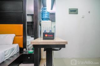 Cozy Living Studio Apartment Mangga Dua Residence near ITC Mall By Travelio - 4
