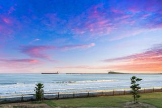 Sea Sand and Serenity at Stockton - Stunning Sophistication - 5