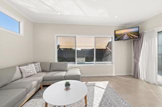 Sea Sand and Serenity at Stockton - Stunning Sophistication - 3