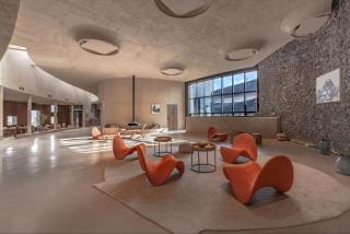 Steppe Volcano Hot Spring Resort - 2