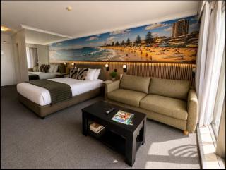 Seaside Sun Kissed Surfers Hotel Room wt Free Wi-Fi - 7