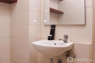 Cozy Studio at Lagoon Bekasi Town Square Apartment By Travelio - 6