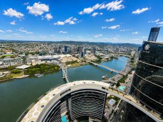 Crystal River - Lv 47 Luxe Skyhome on Casino, Queens Wharf Residence Collection - 9