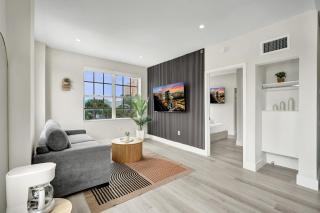 Prime South Beach 1BR 1BA Beach 1 Min Away 301 - 2
