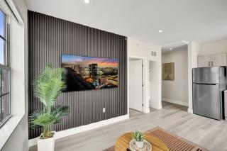 Prime South Beach 1BR 1BA Beach 1 Min Away 301 - 3