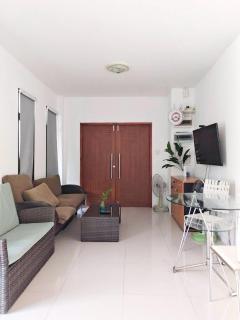The Green House Homestay Phuket - 9