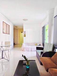 The Green House Homestay Phuket - 8