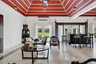 SaffronStays Acres by the Sea - 0