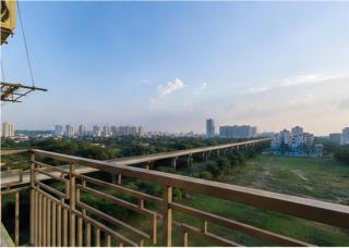 The Sunlit Omaxe ITC - Premium Apartment - 2