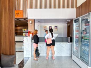 Comfort Stay Hotel - 9