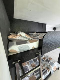 KSL Sweet Home Stay - 9