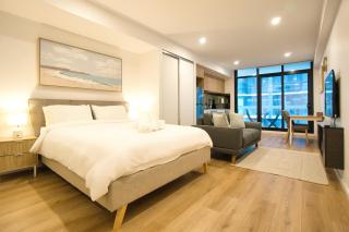 Beautiful Studio Apartment -Pool-Gym-Steam-Sauna - 4