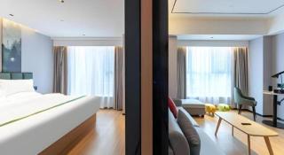 GreenTree Inn Jinan West Station Exhibition Center - 1