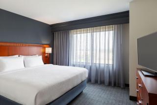 Courtyard by Marriott Madison West / Middleton - 8