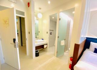 Athlete's House - 1