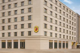 Super 8 by Wyndham Chemnitz - 7