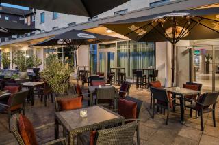 Ramada by Wyndham Essen - 1