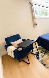 Little Retreat Moncton Cozy 1BR Suite in Moncton - 2