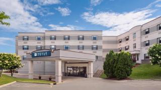 Royle Hotel Milwaukee Airport - 9