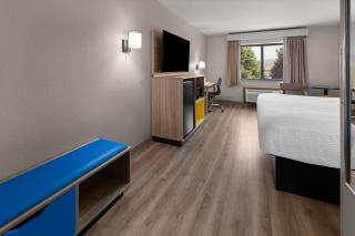 Days Inn by Wyndham Mankato - 3