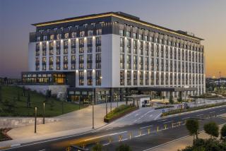 Hilton Istanbul Airport - 8