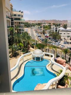 Stunning 3BR Apt Golf Gold Eilat - 8