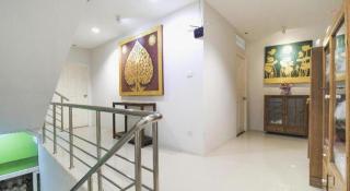 OYO 818 Suksomboon Residence - 4