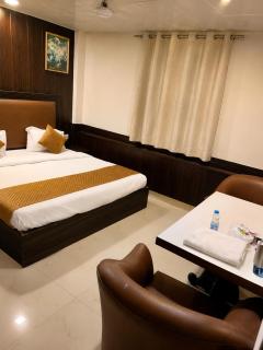 Hotel GK House - Greater Kailash 1 - 9