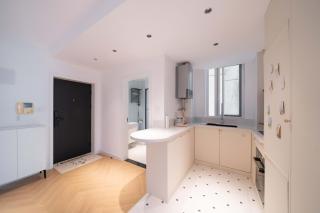 Merit尊园 Four-bedroom family suite exclusive apt near Xujiahui Church - 5