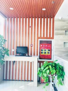GreenTree Inn Qufu High Speed Railway Station - 1