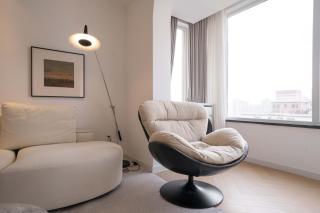 Merit尊园 Four-bedroom family suite exclusive apt near Xujiahui Church - 2