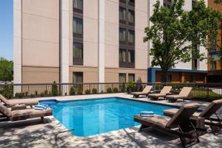 Hampton Inn by Hilton Philadelphia International Airport - 3