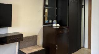 Queen Margarette Hotel - 2